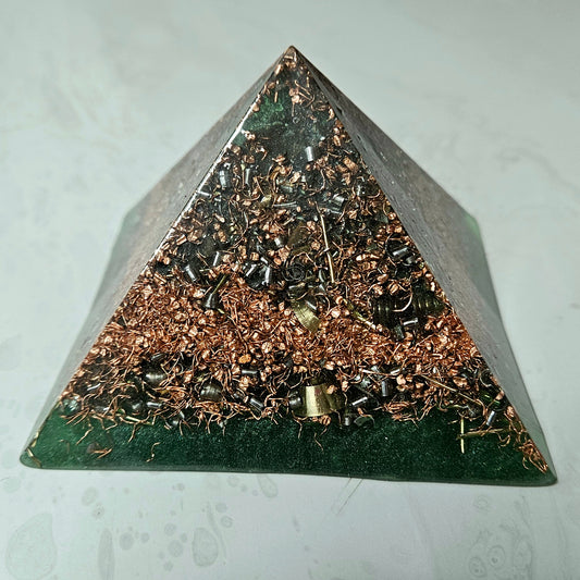 Pyramid of the heart chakra